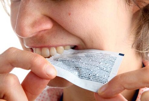 Tearing Into Packaging With Teeth